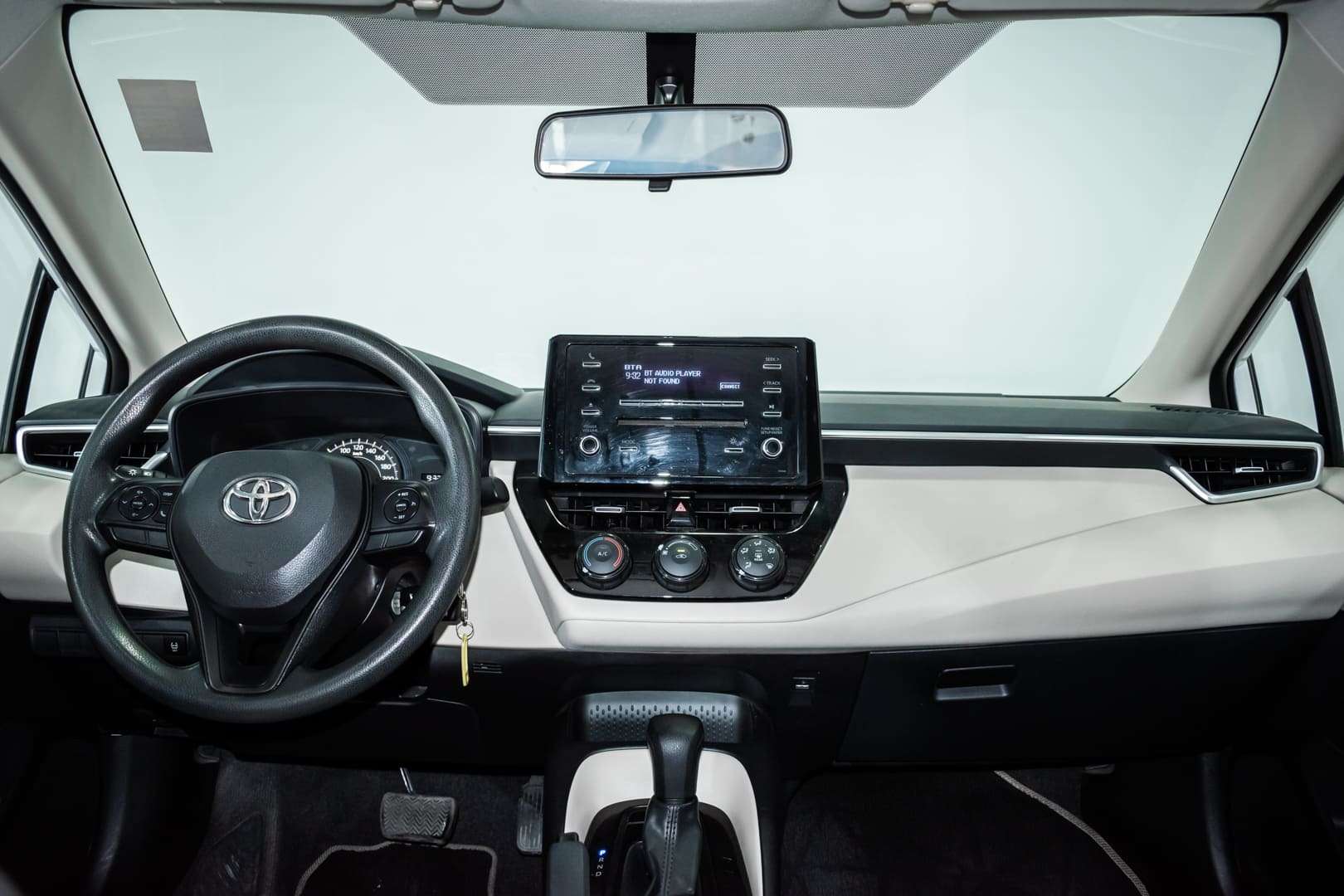 TOYOTA-COROLLA-8-2