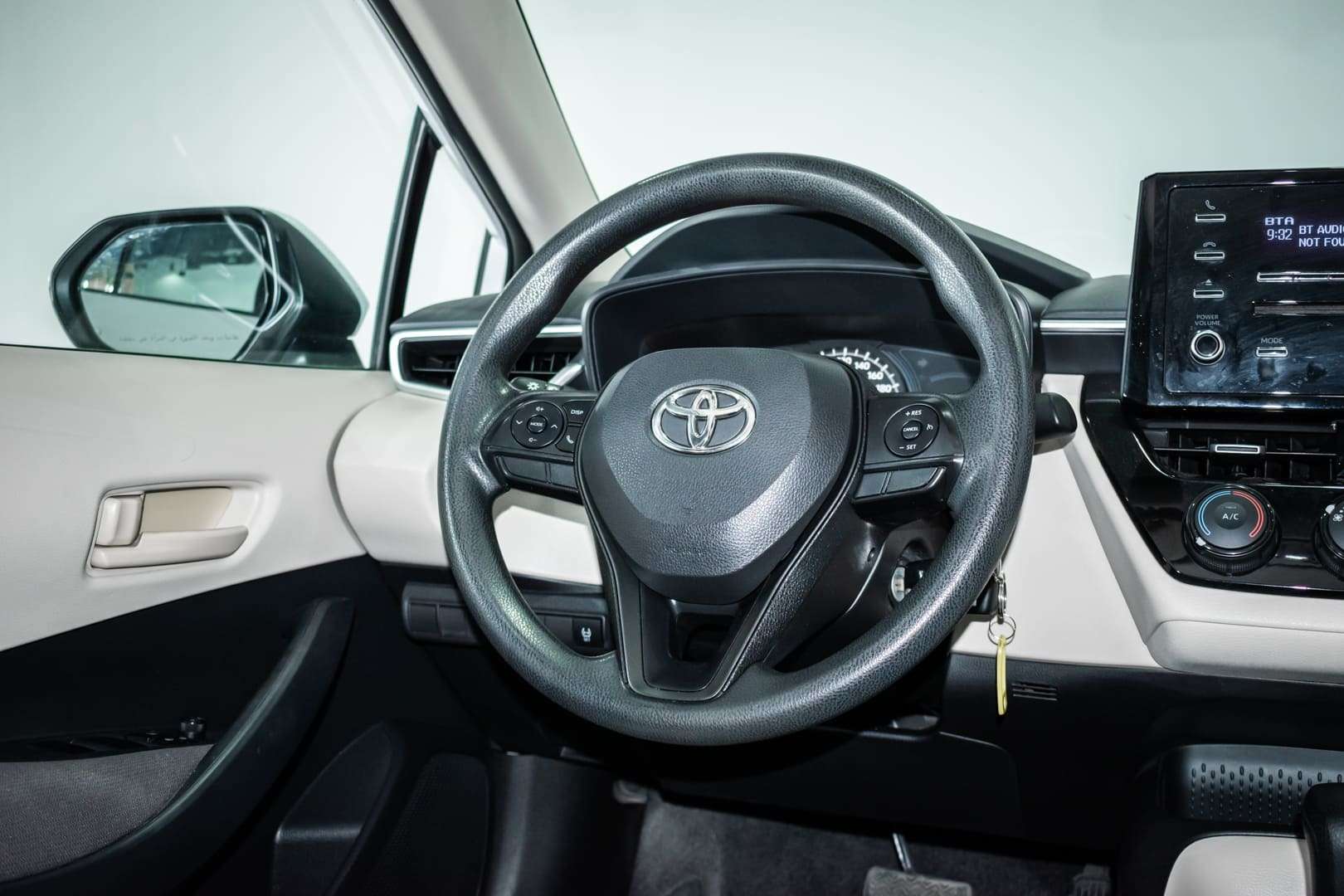 TOYOTA-COROLLA-9-2