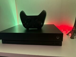 Xbox One X – 1TB
